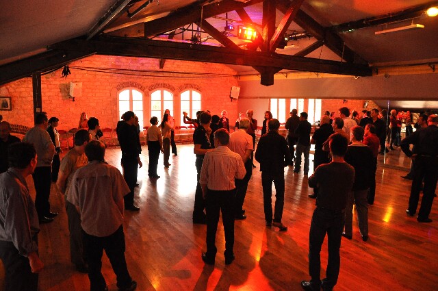 min 2009 11 29 station danse 083